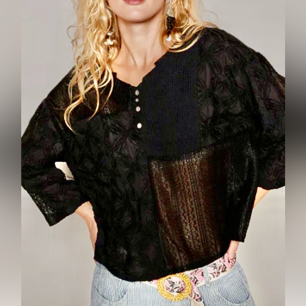 🔥NEW! POL V-Neck Crochet & Semi-Sheer Lace Long Sleeve Top Black Sz. Lrg